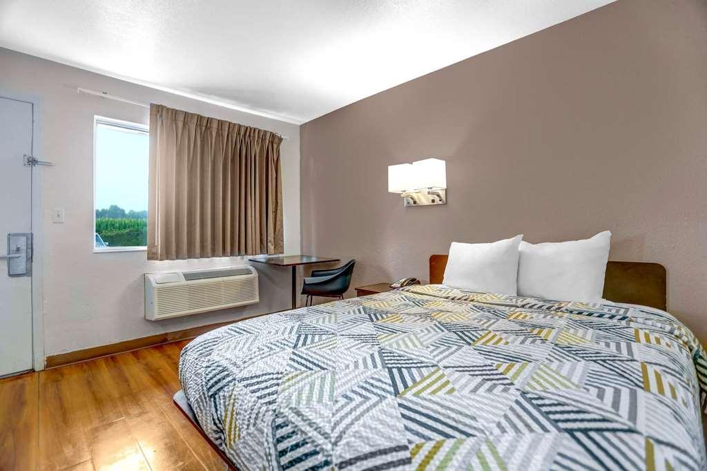 Motel 6-Lumberton, Nc Room photo