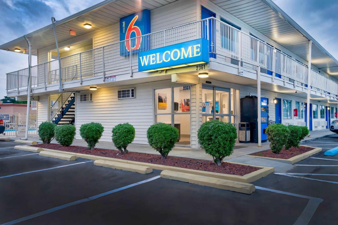 Motel 6-Lumberton, Nc Exterior photo